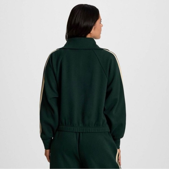 Champion - Women's Game Day Full Zip
- Green XS - Picture 2 of 4
